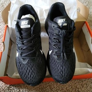 Nike Zoom Winflo 5